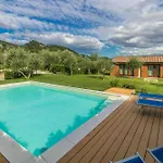 Orlando With Private Pool Near Lucca Colle di Compito